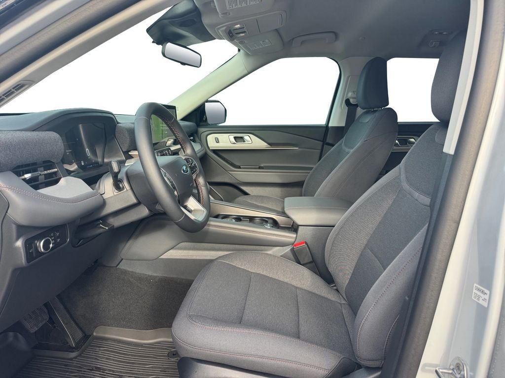2026 Ford Explorer Active 200A