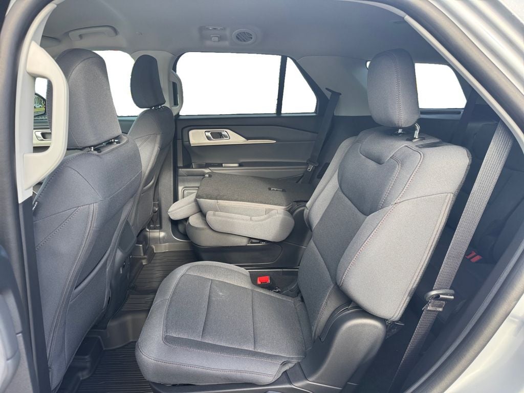 2026 Ford Explorer Active 200A