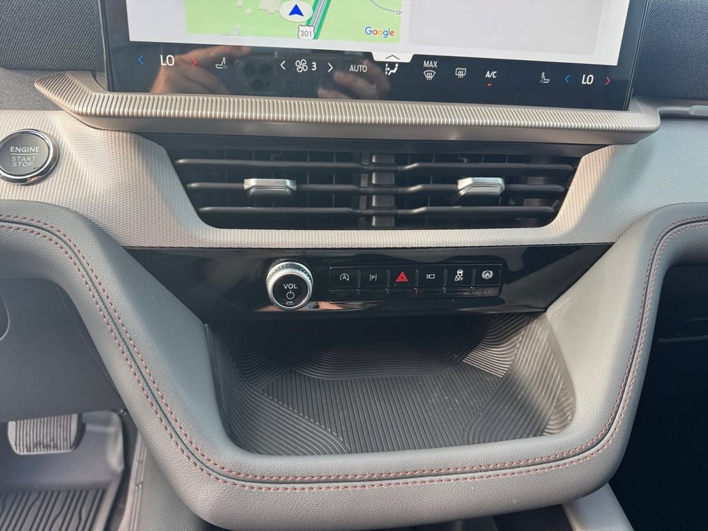 2026 Ford Explorer Active 200A