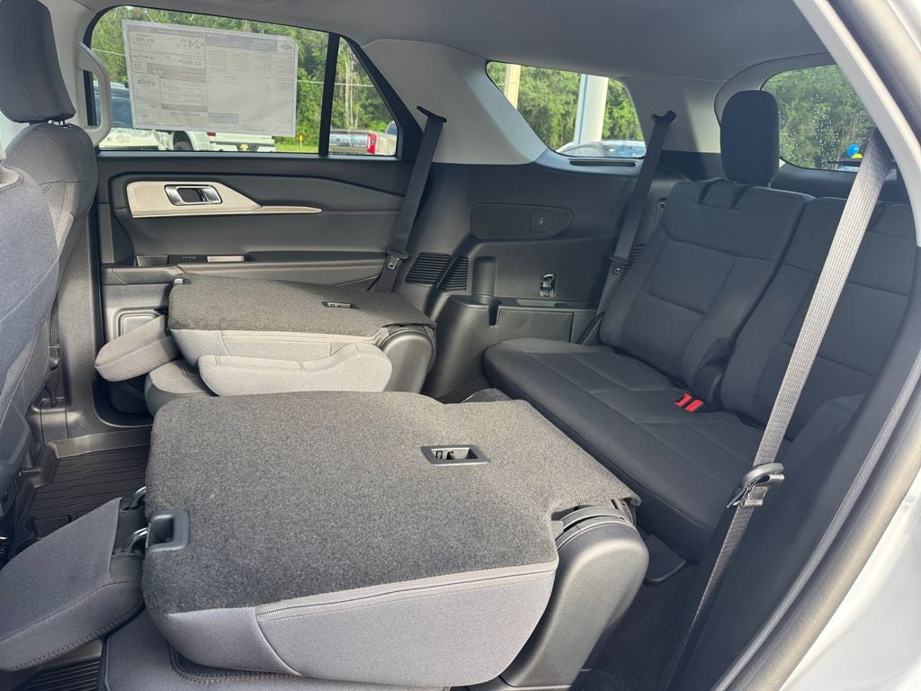 2026 Ford Explorer Active 200A