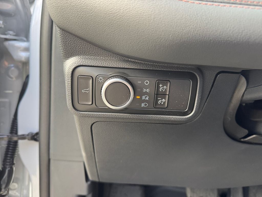 2026 Ford Explorer Active 200A