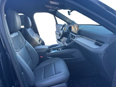 2027 Ford Explorer Active 200A