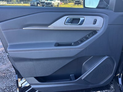 2027 Ford Explorer Active 200A