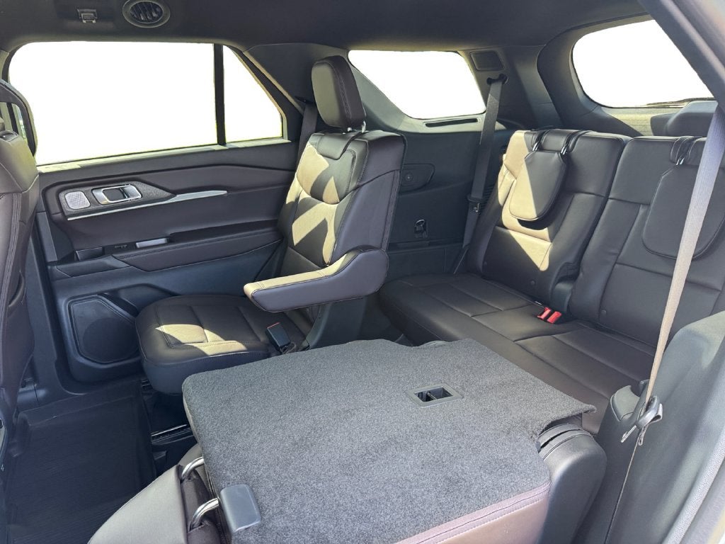 2026 Ford Explorer Platinum 600A