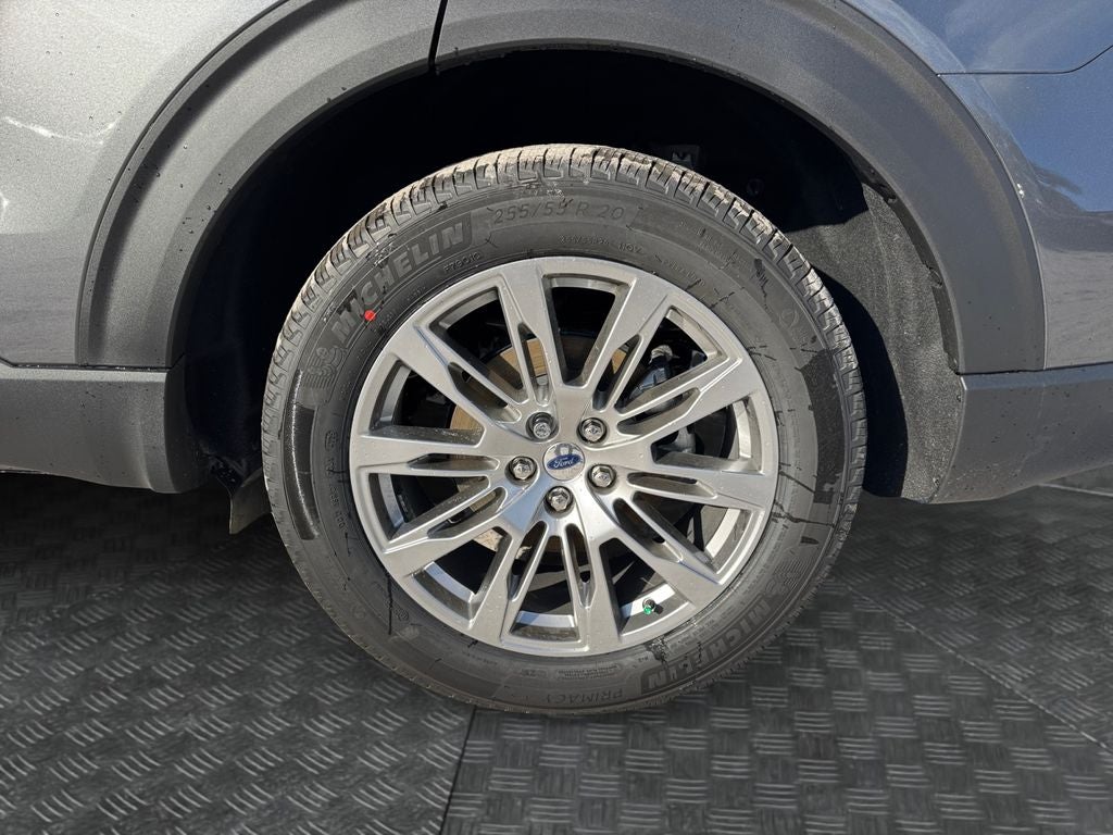 2026 Ford Explorer Platinum 600A