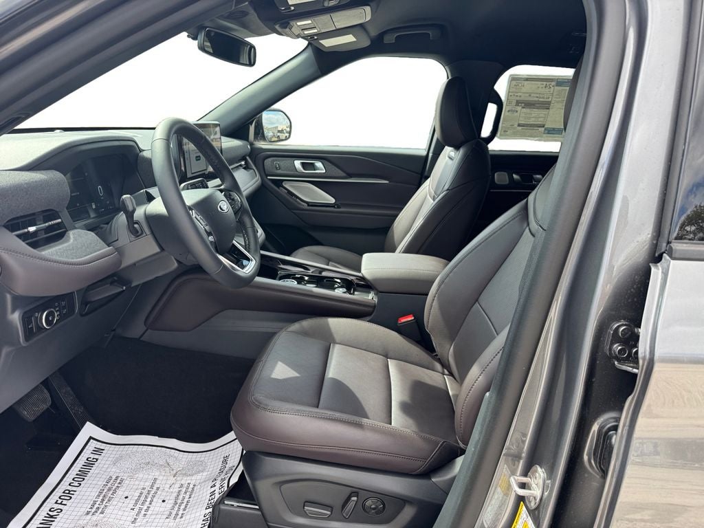 2026 Ford Explorer Platinum 600A