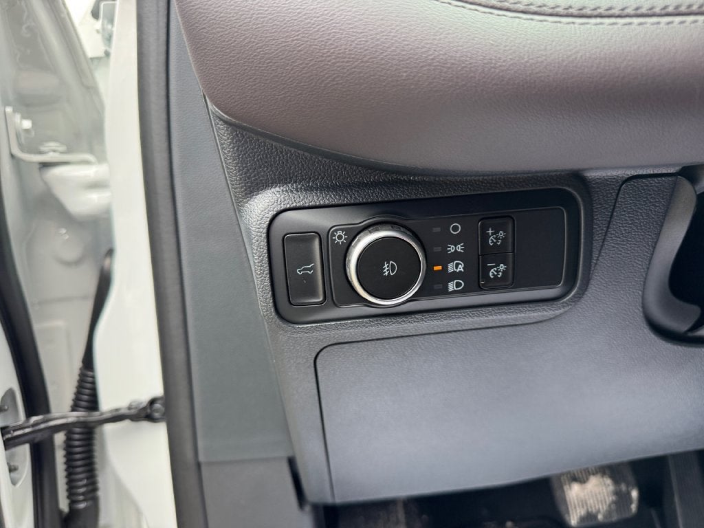 2027 Ford Explorer Platinum 600A