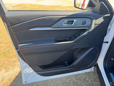 2026 Ford Explorer ST-Line 300A