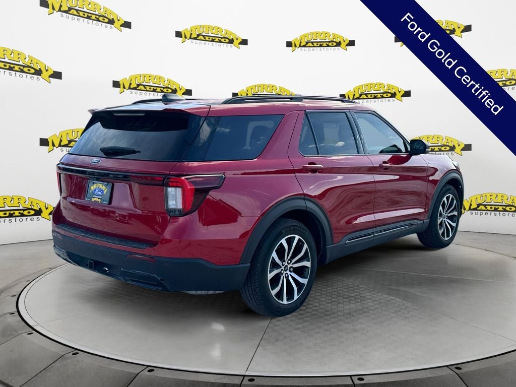 2025 Ford Explorer ST-Line