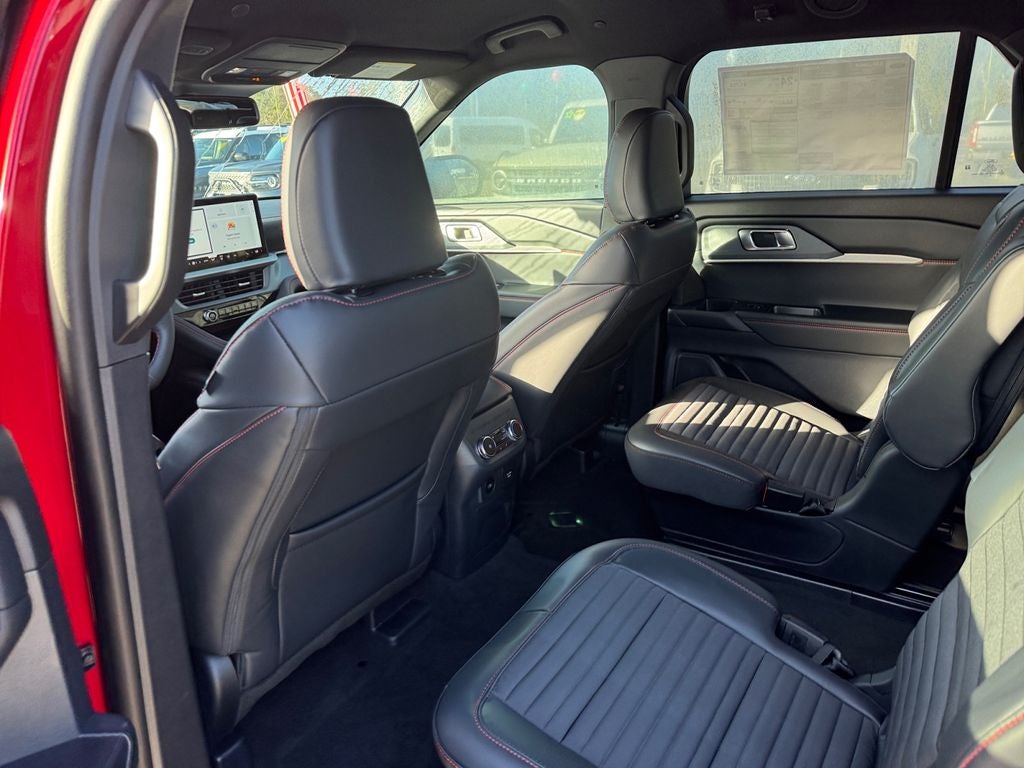 2026 Ford Explorer ST-Line 300A