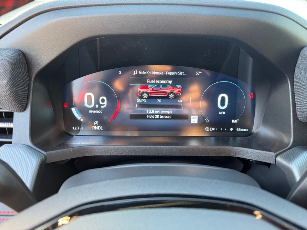 2026 Ford Explorer ST-Line 300A