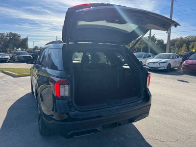 2026 Ford Explorer ST-Line 300A