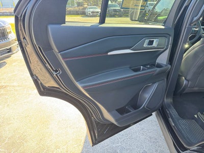 2026 Ford Explorer ST-Line 300A