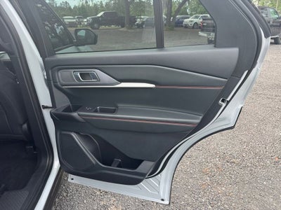 2026 Ford Explorer ST-Line 300A