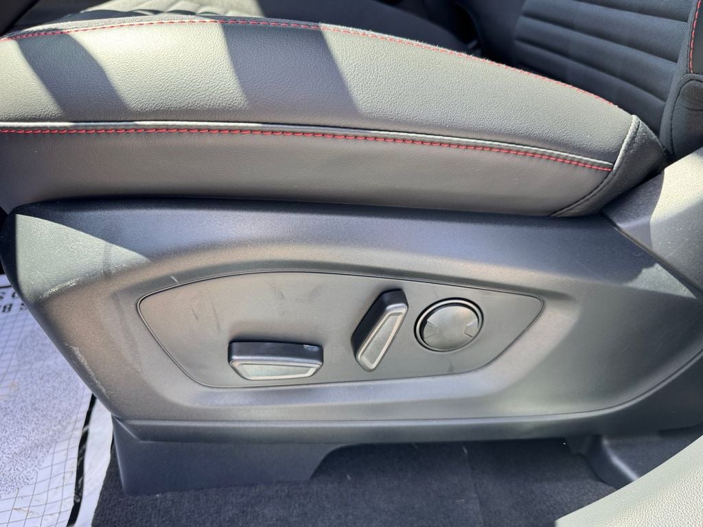 2026 Ford Explorer ST-Line 300A