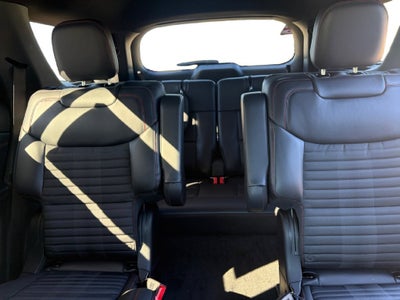 2027 Ford Explorer ST-Line 300A