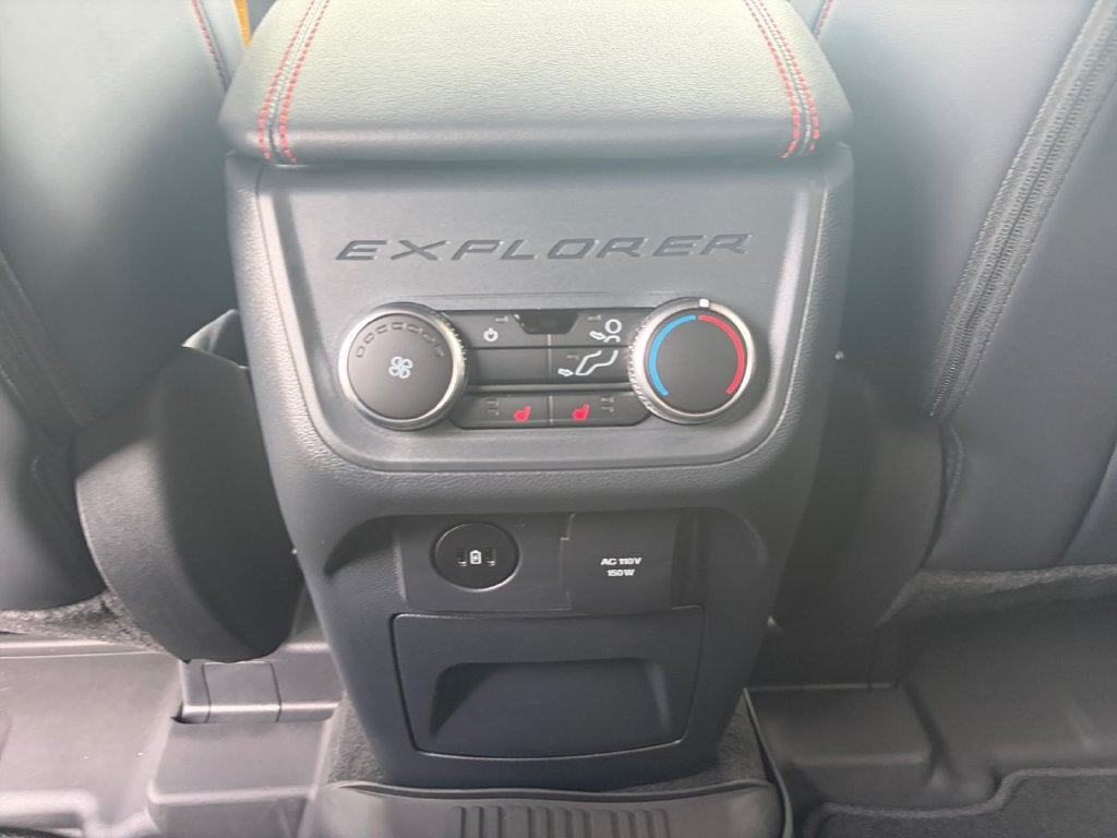 2027 Ford Explorer ST-Line 300A