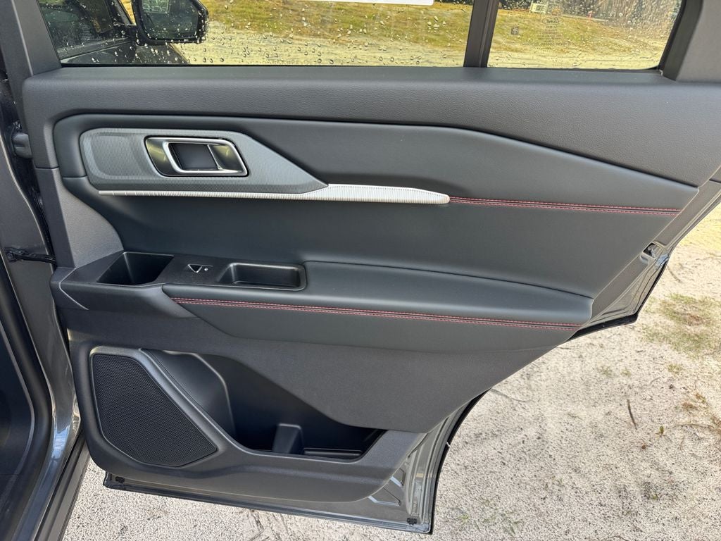 2026 Ford Explorer ST-Line 300A