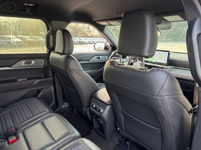 2026 Ford Explorer ST-Line 300A