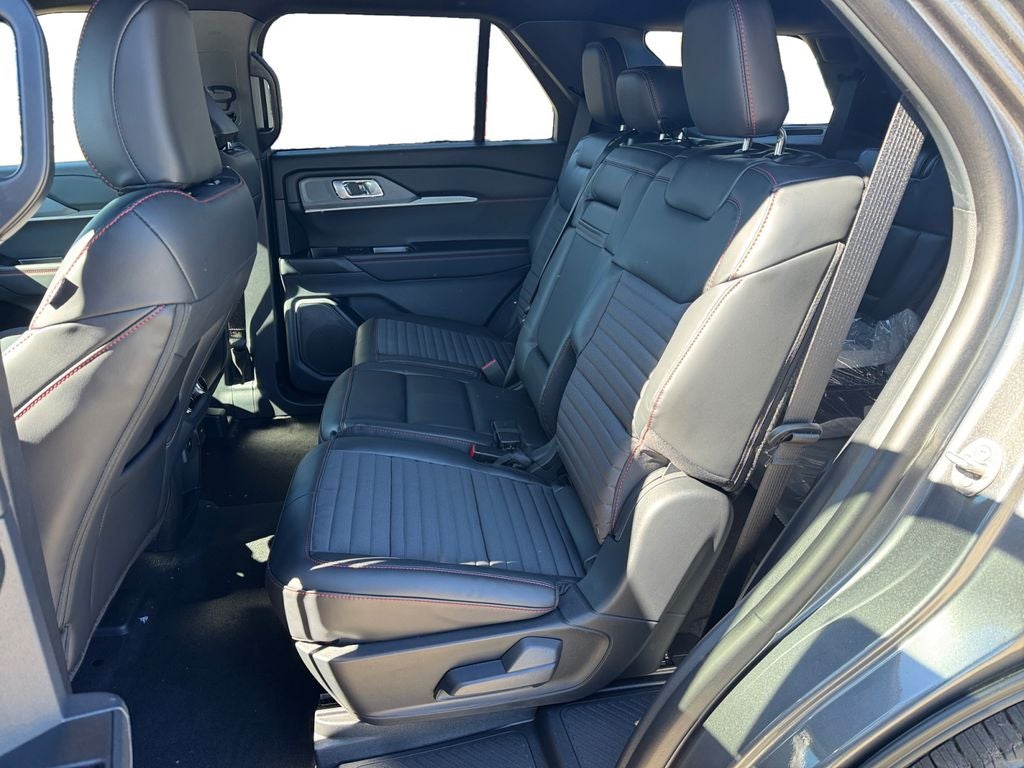 2026 Ford Explorer ST-Line 300A