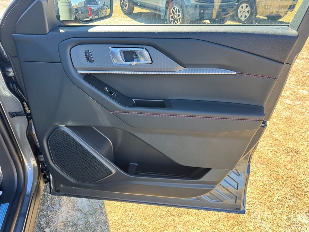 2026 Ford Explorer ST-Line 300A