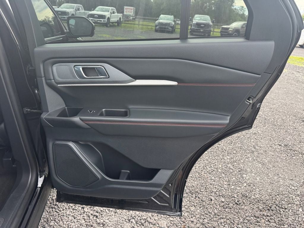 2026 Ford Explorer ST-Line 300A
