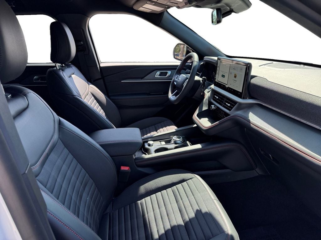 2026 Ford Explorer ST-Line 300A
