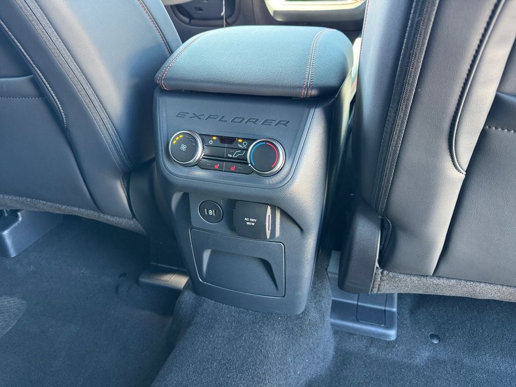 2026 Ford Explorer ST-Line 300A