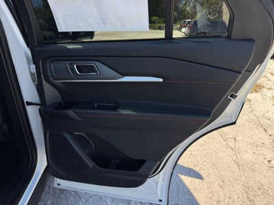 2026 Ford Explorer ST-Line 300A