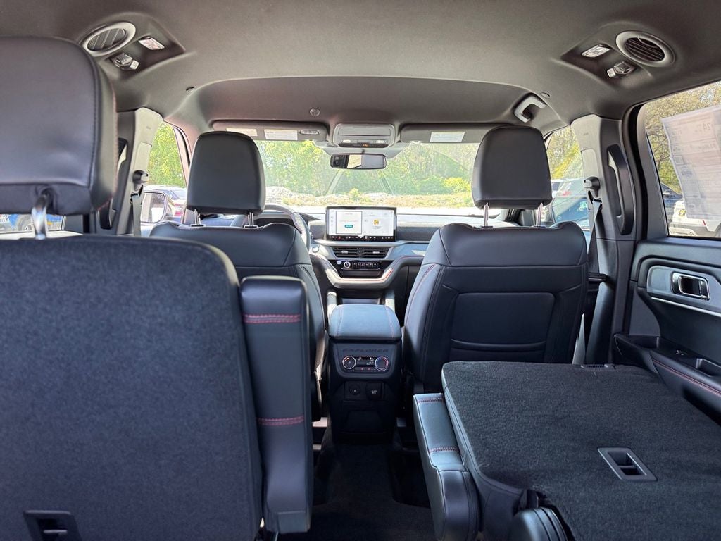 2026 Ford Explorer ST-Line 300A