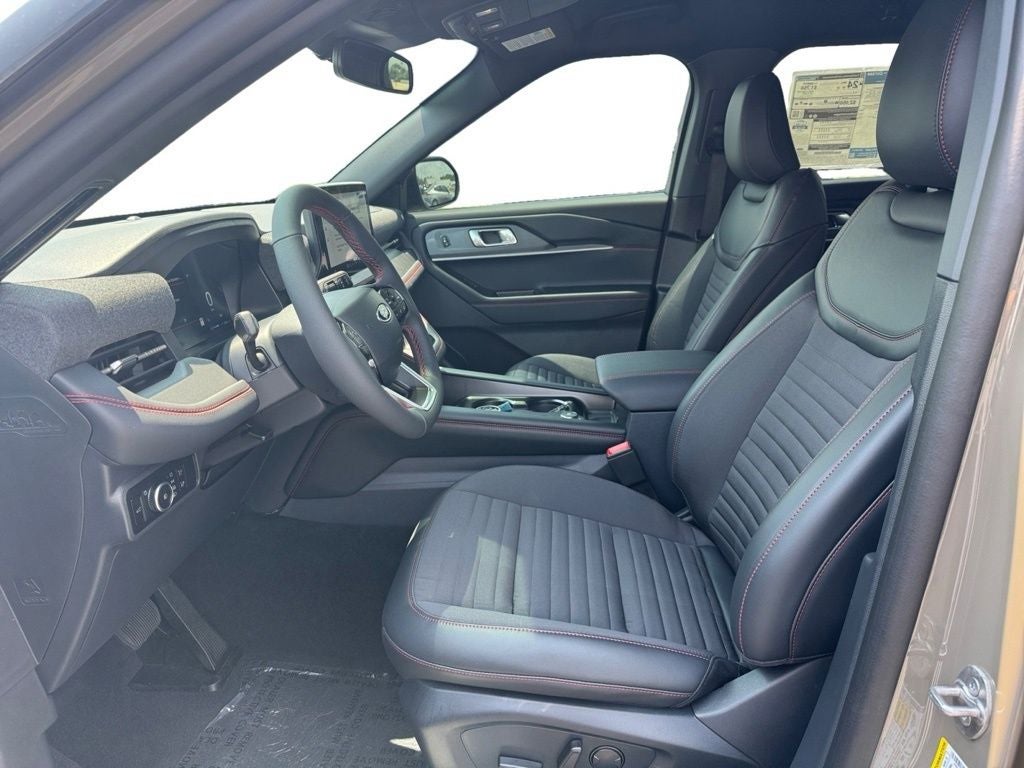 2026 Ford Explorer ST-Line 300A