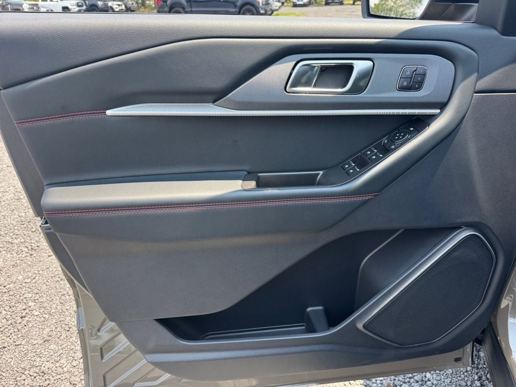 2026 Ford Explorer ST-Line 300A