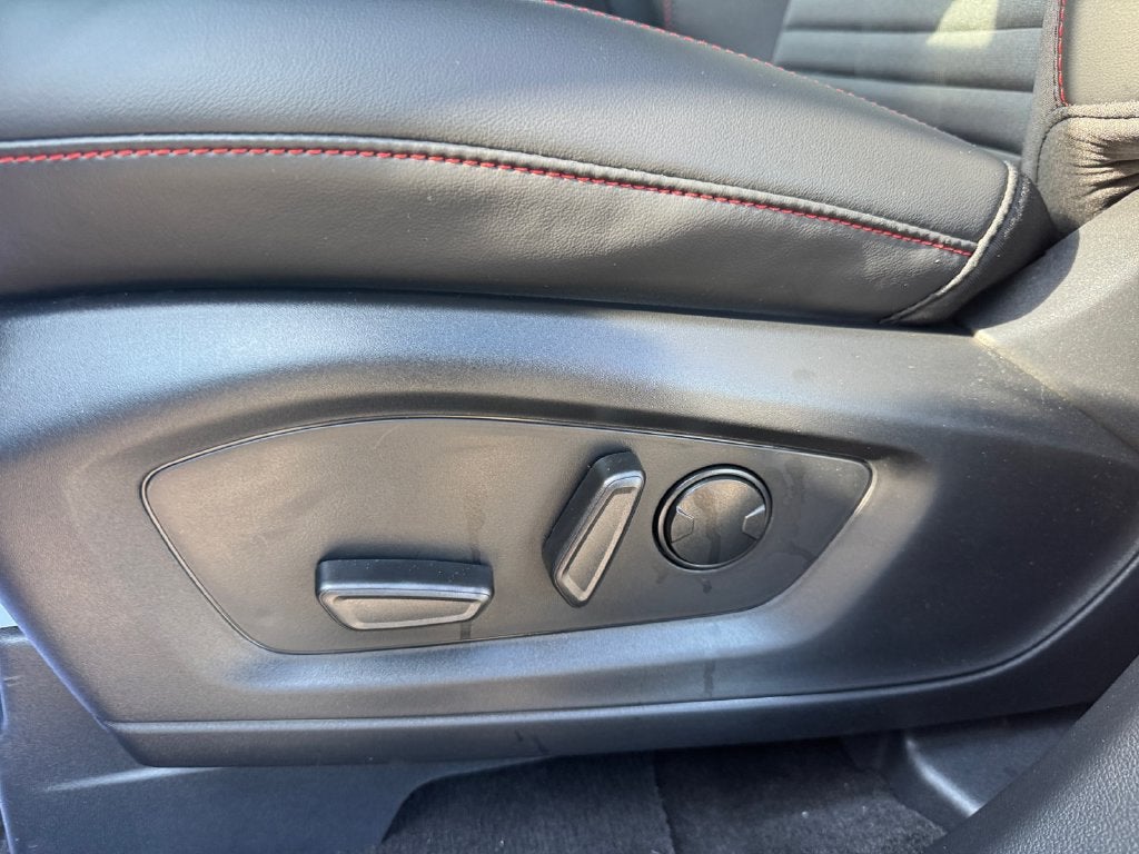 2026 Ford Explorer ST-Line 300A