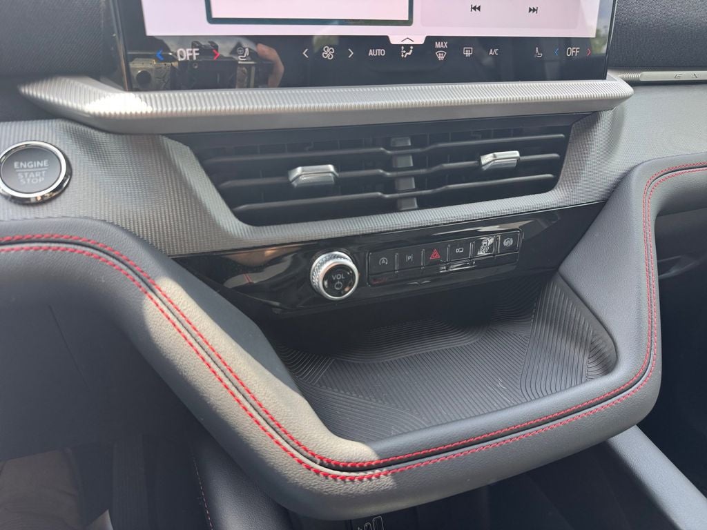 2026 Ford Explorer ST-Line 300A