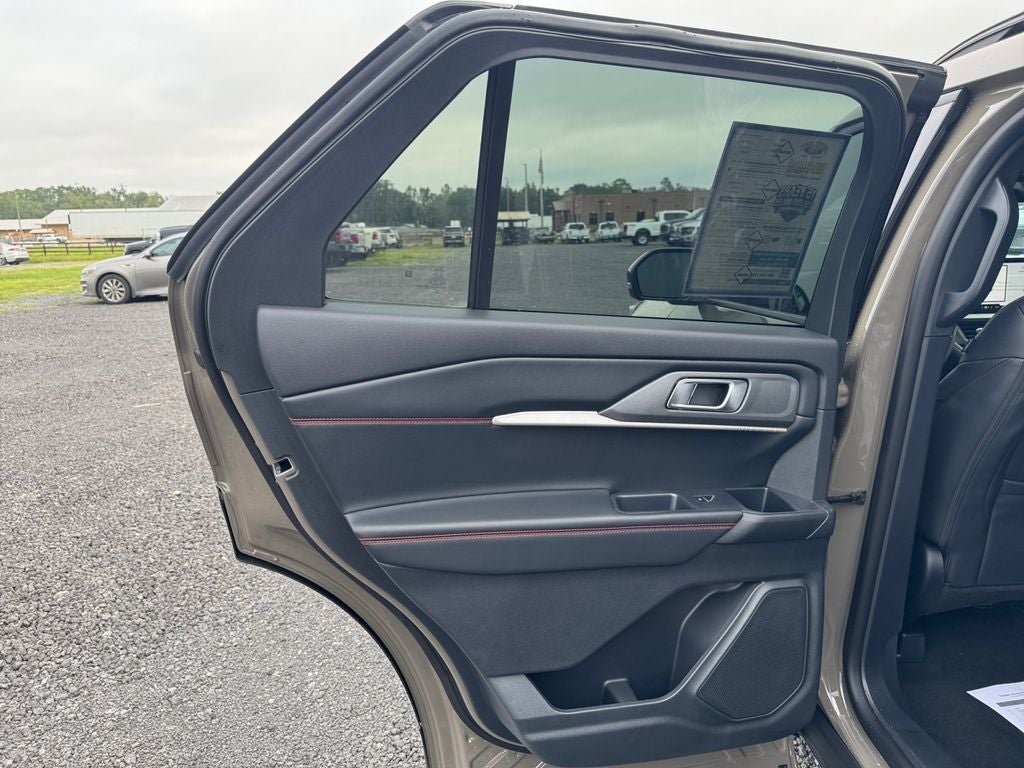 2026 Ford Explorer ST-Line 300A