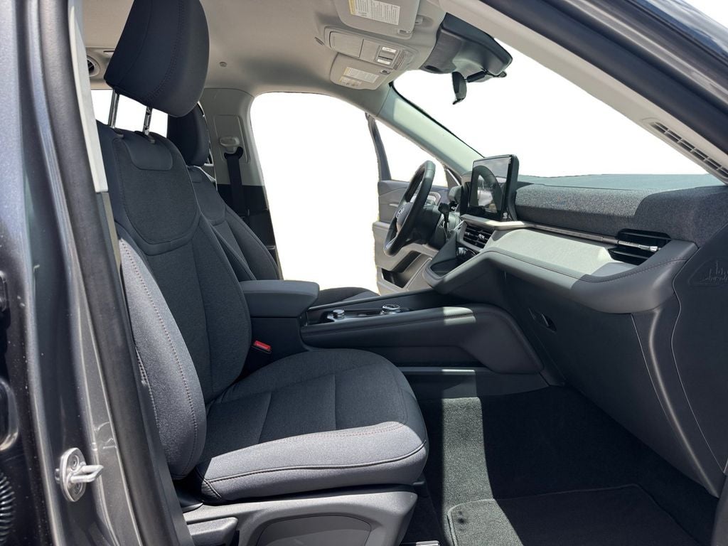 2026 Ford Explorer Active 200A