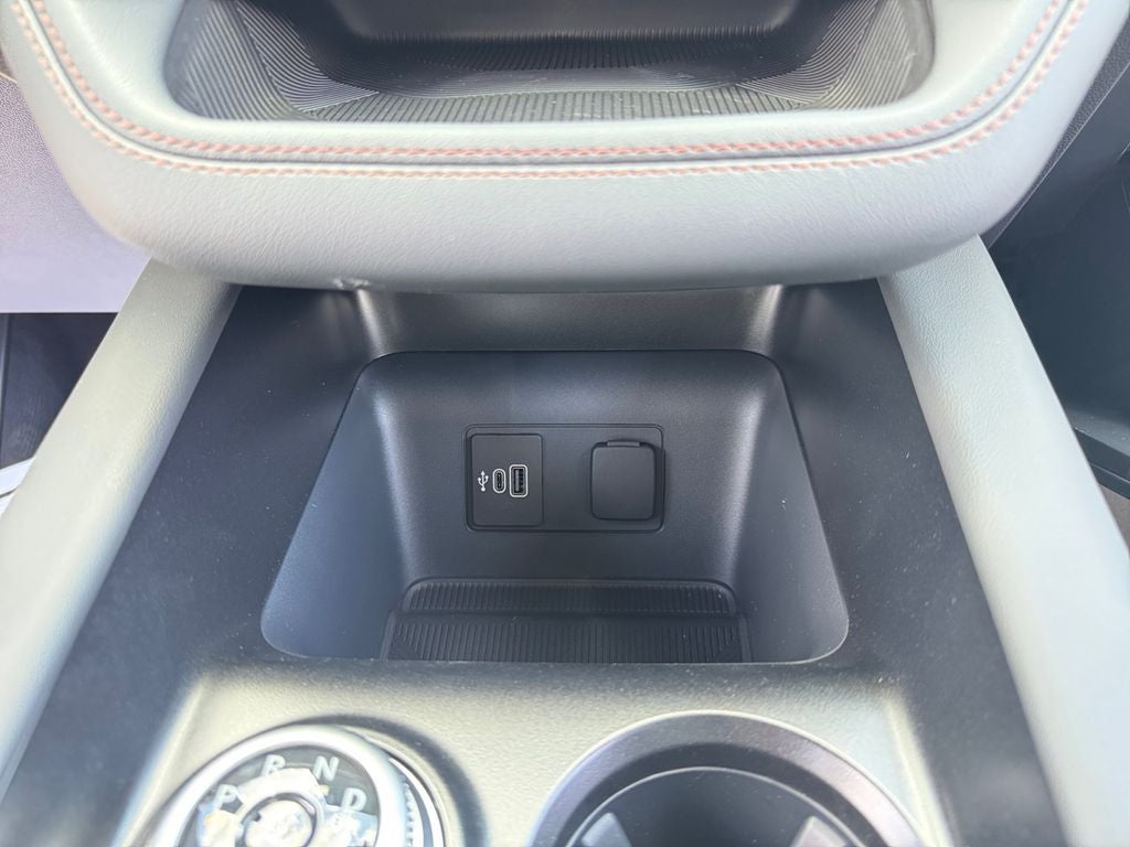 2026 Ford Explorer Active 200A