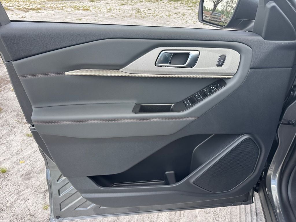 2026 Ford Explorer Active 200A