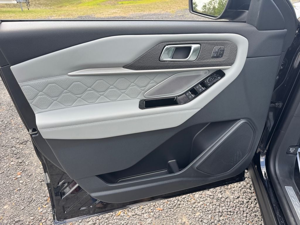 2026 Ford Explorer Platinum 600A