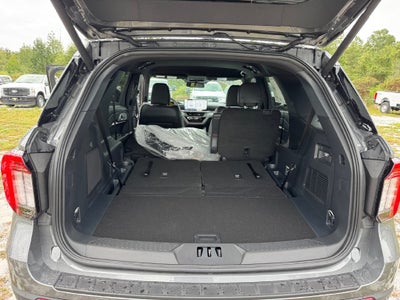 2027 Ford Explorer ST-Line 300A