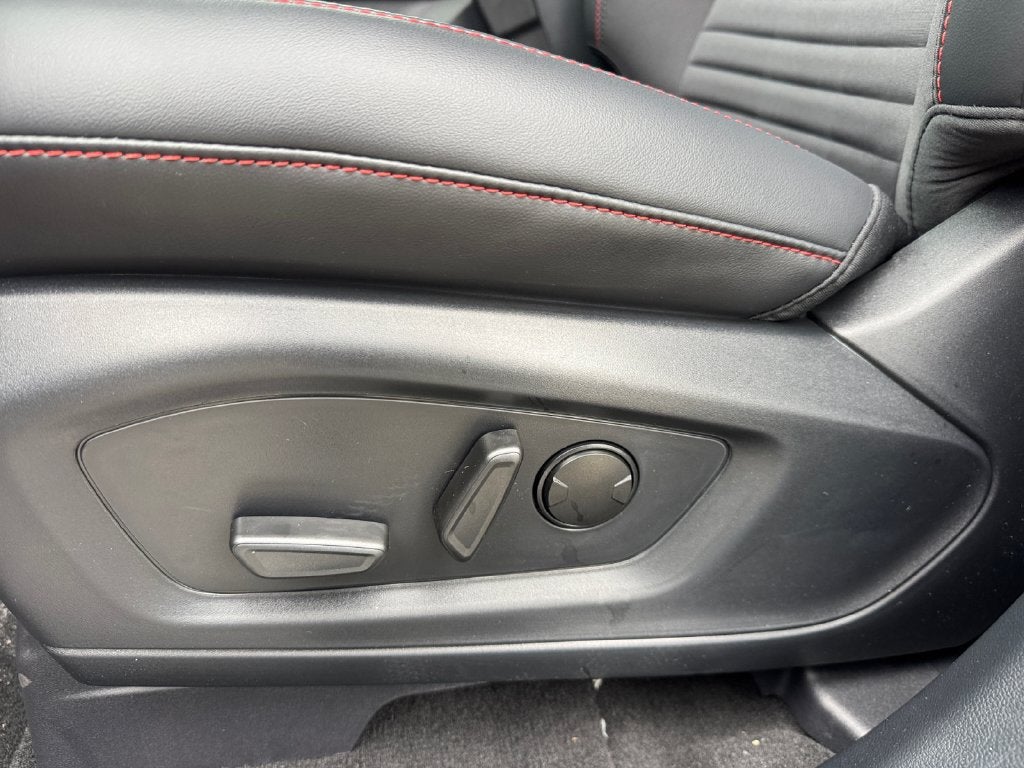 2027 Ford Explorer ST-Line 300A