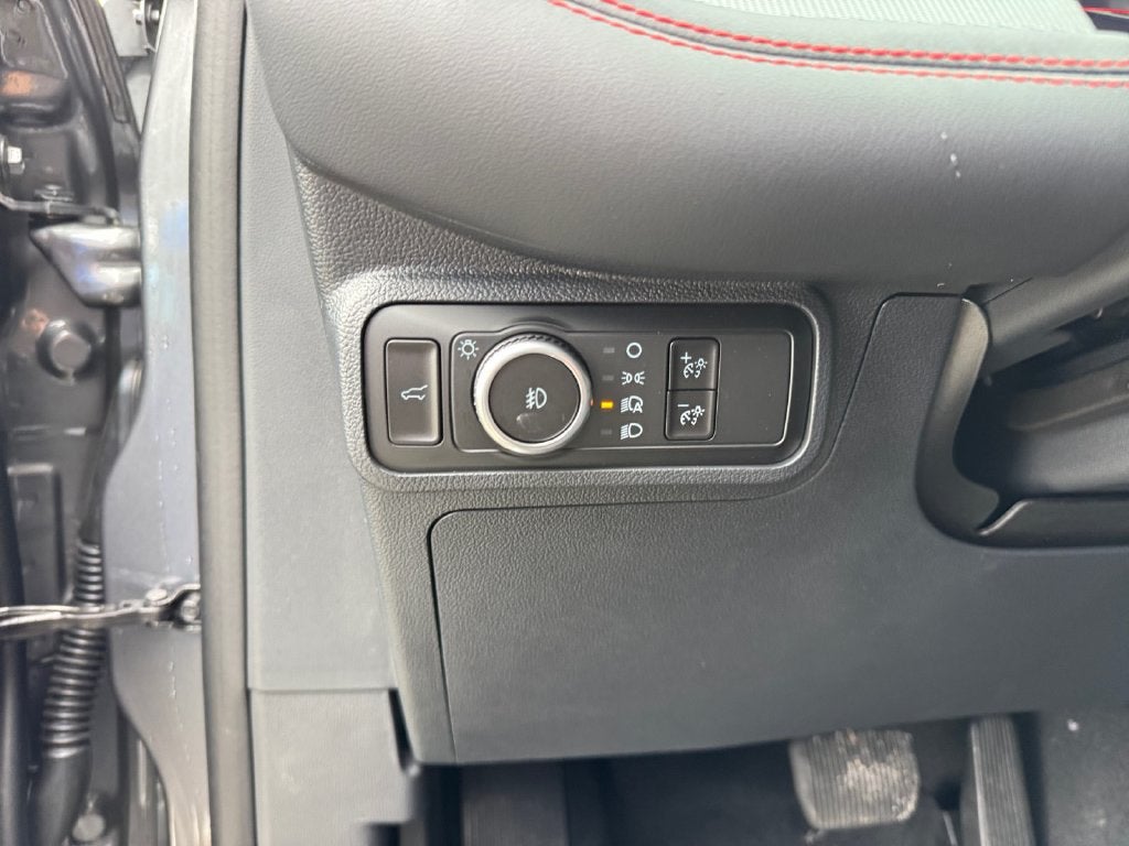 2027 Ford Explorer ST-Line 300A