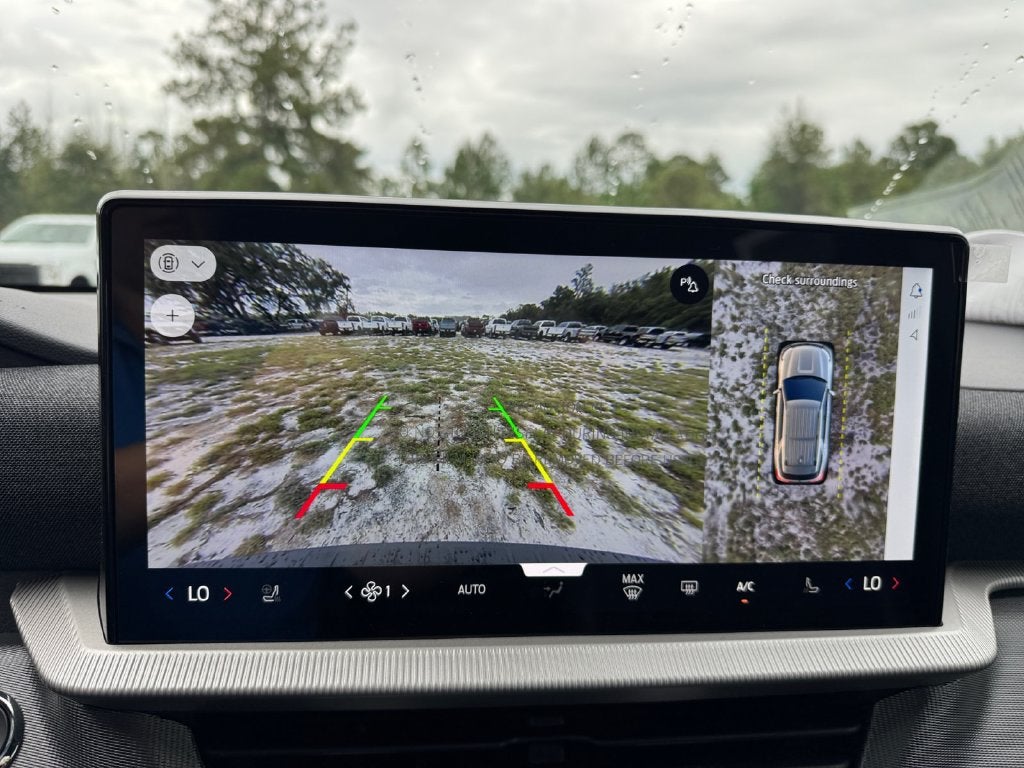 2027 Ford Explorer ST-Line 300A
