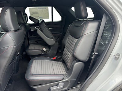 2026 Ford Explorer ST-Line 300A