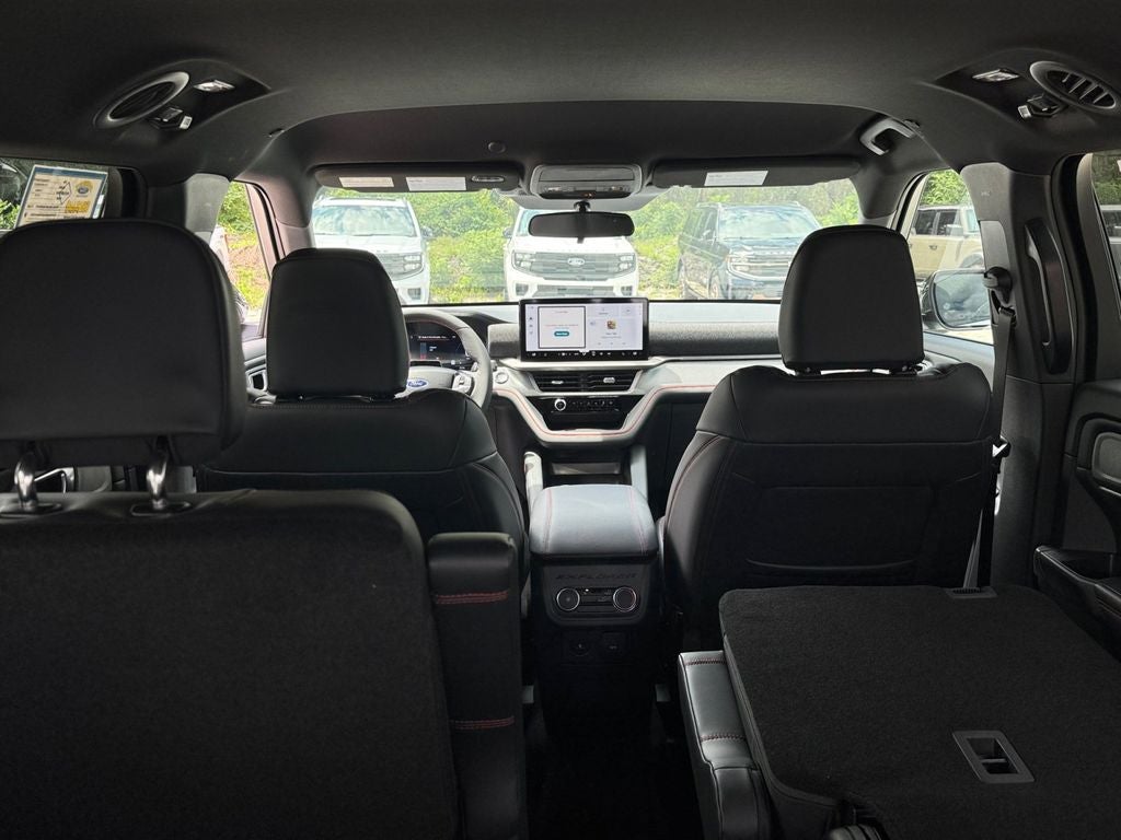 2026 Ford Explorer ST-Line 300A