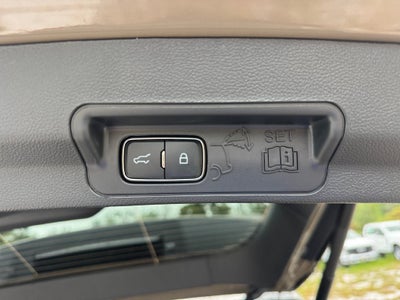 2027 Ford Explorer ST-Line 300A