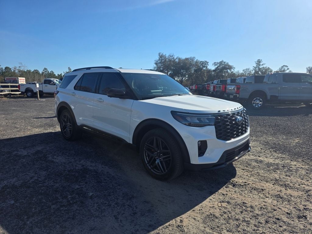 2025 Ford Explorer ST