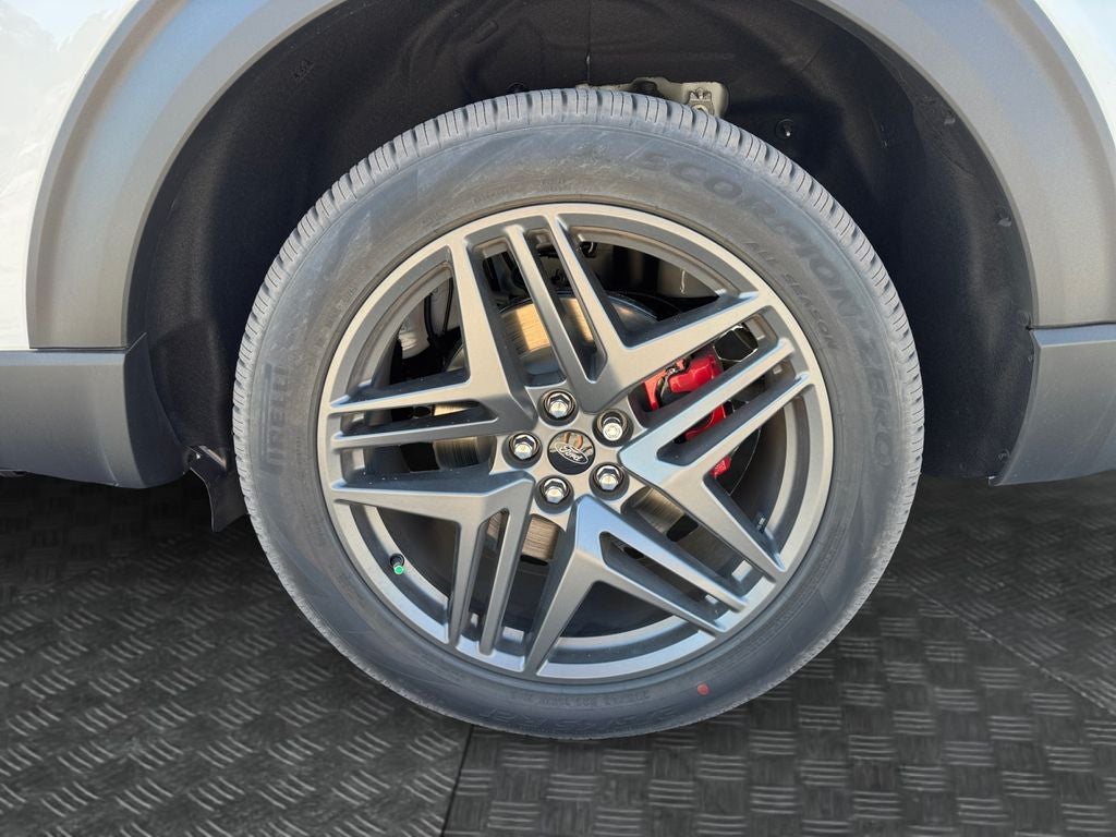 2026 Ford Explorer ST 400A