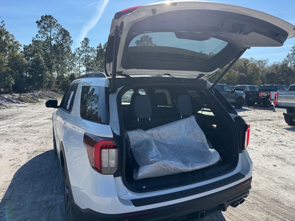 2026 Ford Explorer ST 400A