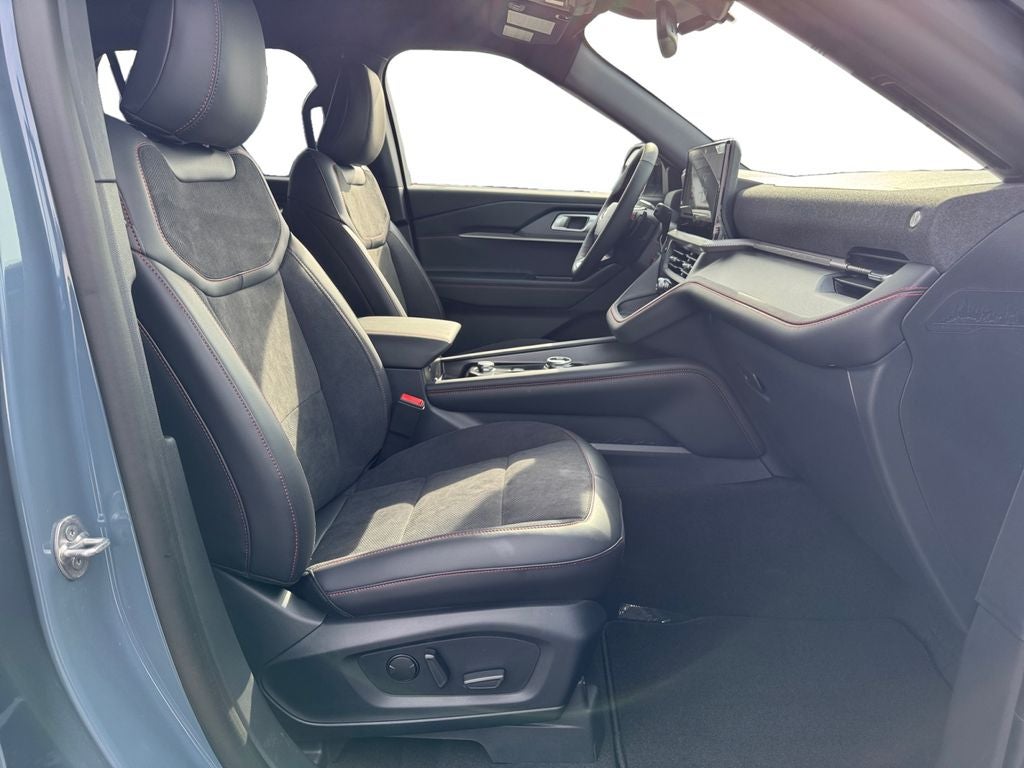 2026 Ford Explorer ST 400A